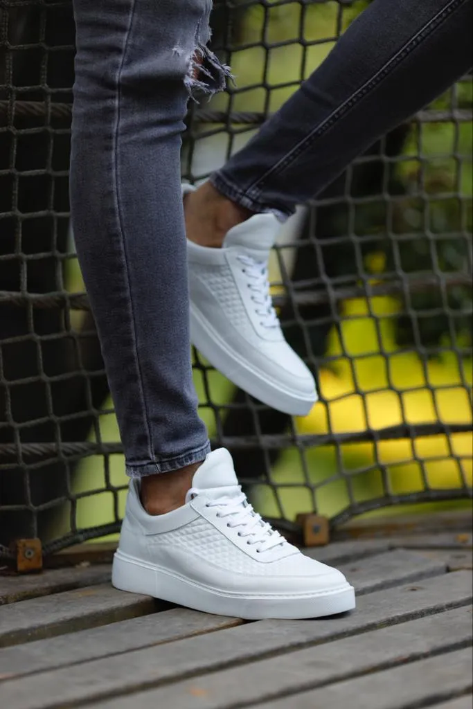 Bojoni Uluwatu  Square Detailed White Sneakers