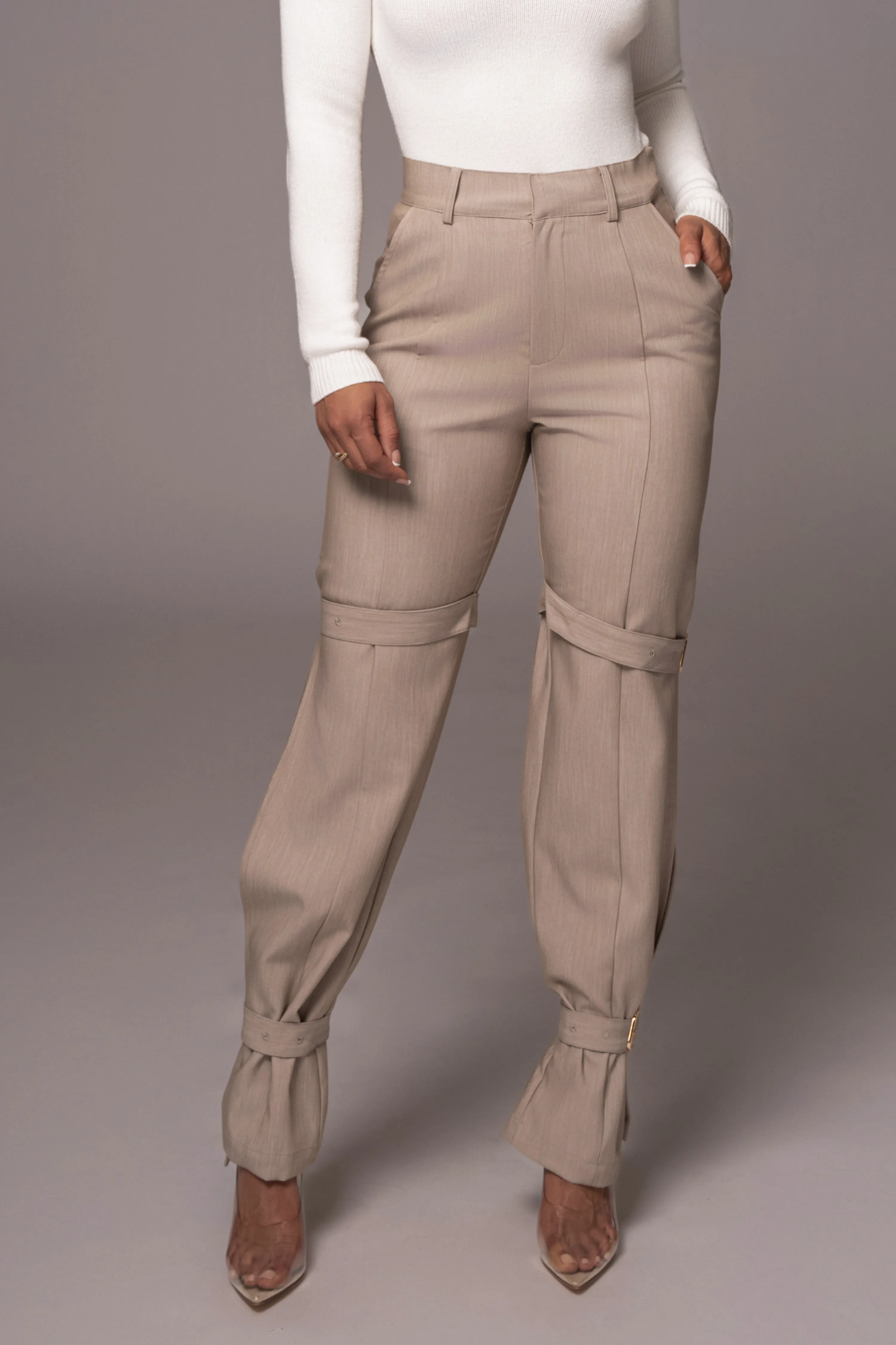 Brown Refined Belted Leg Pants