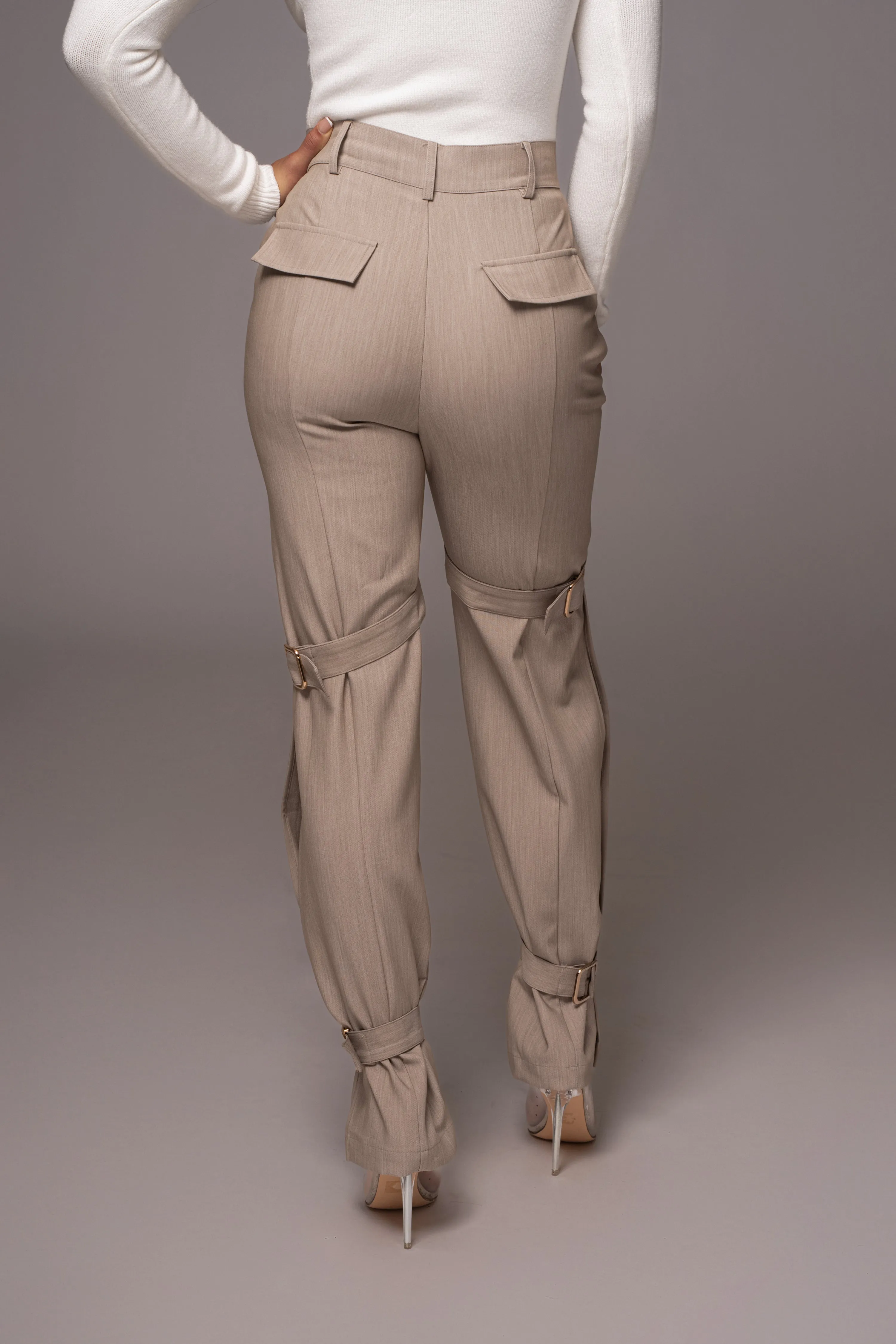 Brown Refined Belted Leg Pants