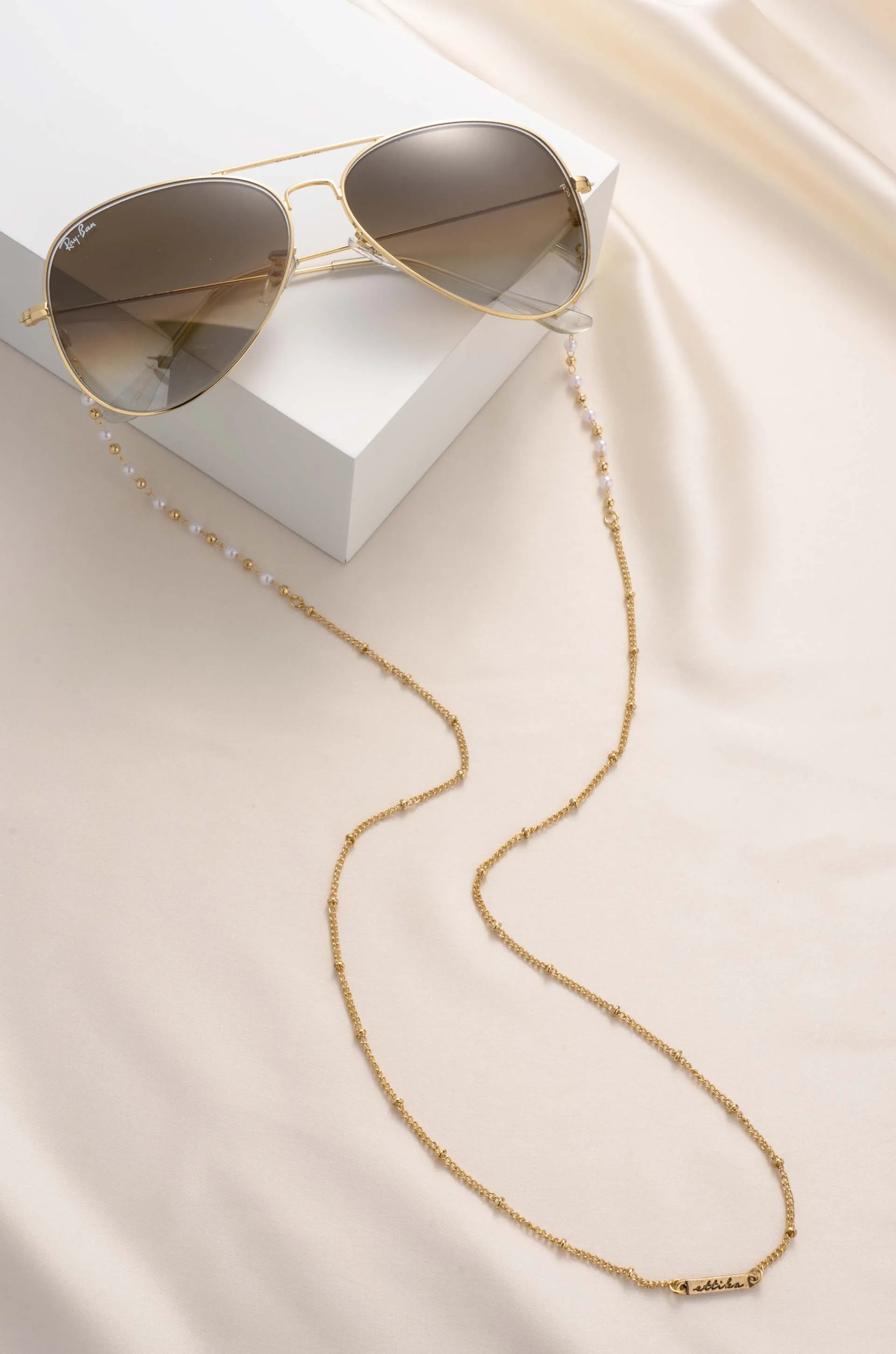 Dainty Pearl and Gold Glasses Chain