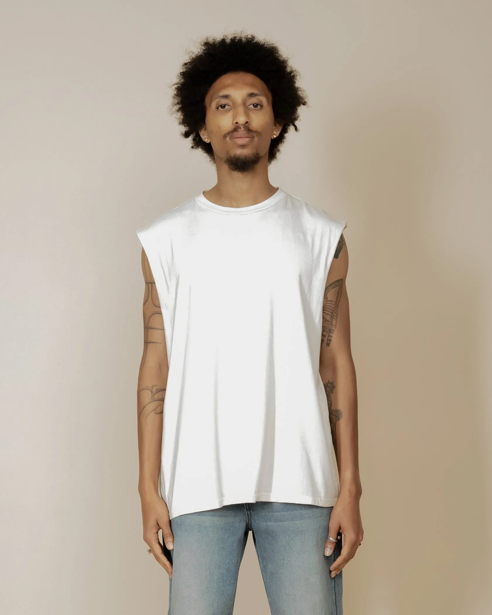 EPTM PERFECT SLEEVELESS TEE - CREAM