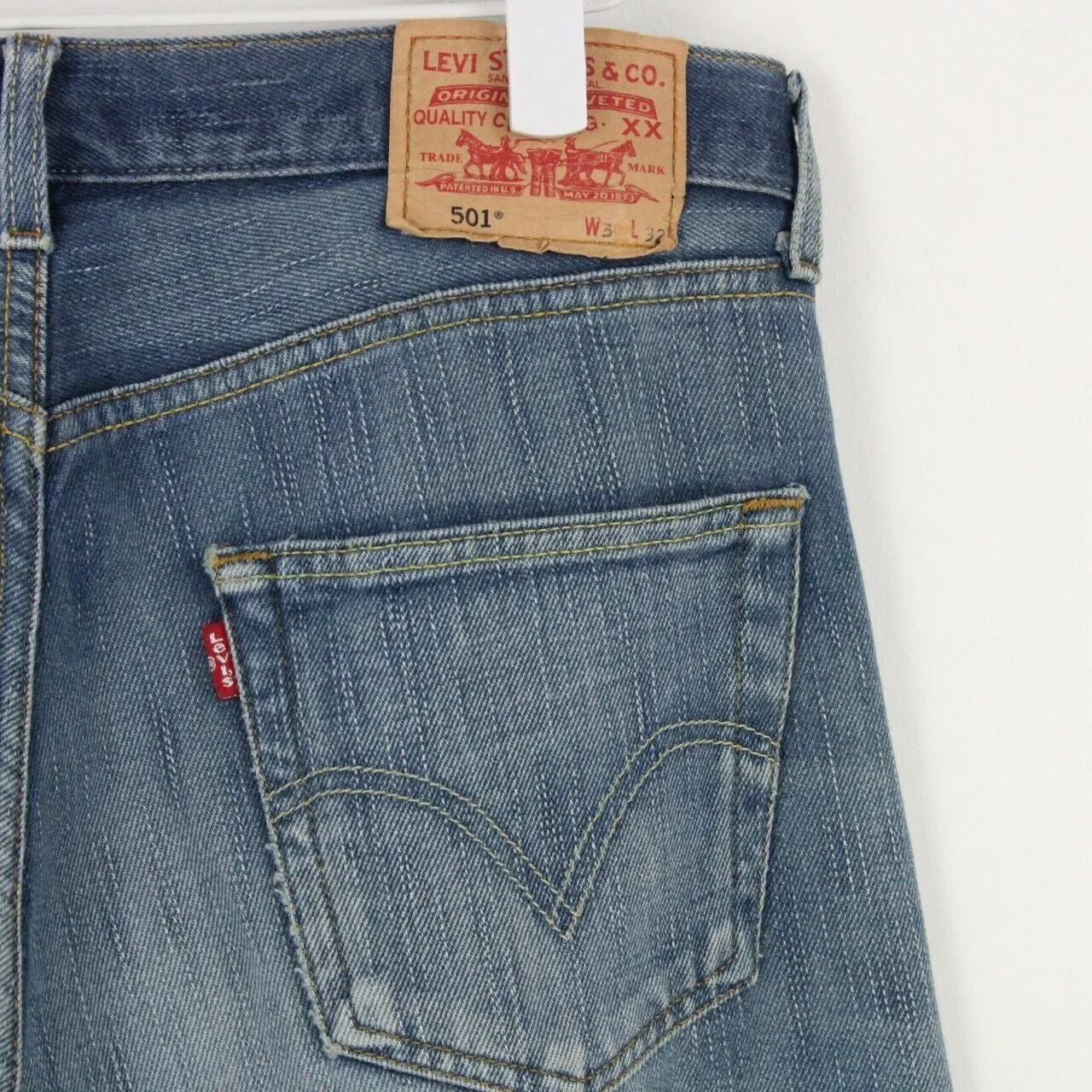 Mens LEVIS 501 Jeans Mid Blue | W36 L32