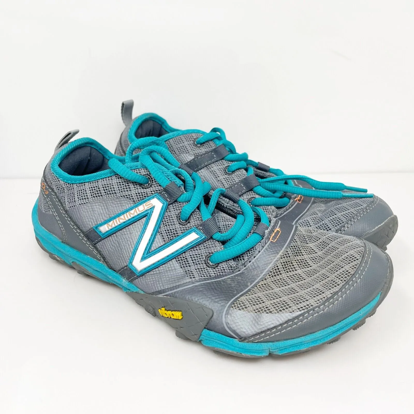 New Balance Womens Minimus 10 V3 WT10GG3 Gray Running Shoes Sneakers Size 7 B