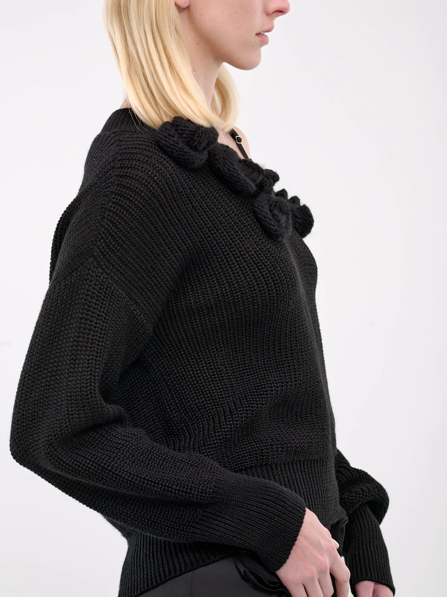 Off-Shoulder Sweater (FW2441-BLACK)