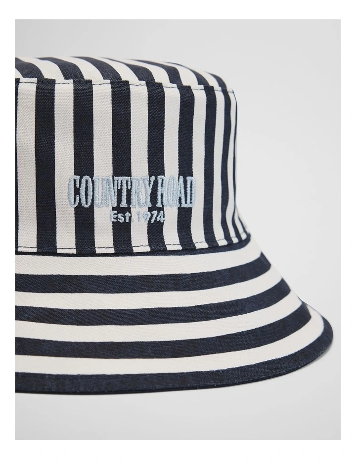 Reversible Bucket Hat in Navy