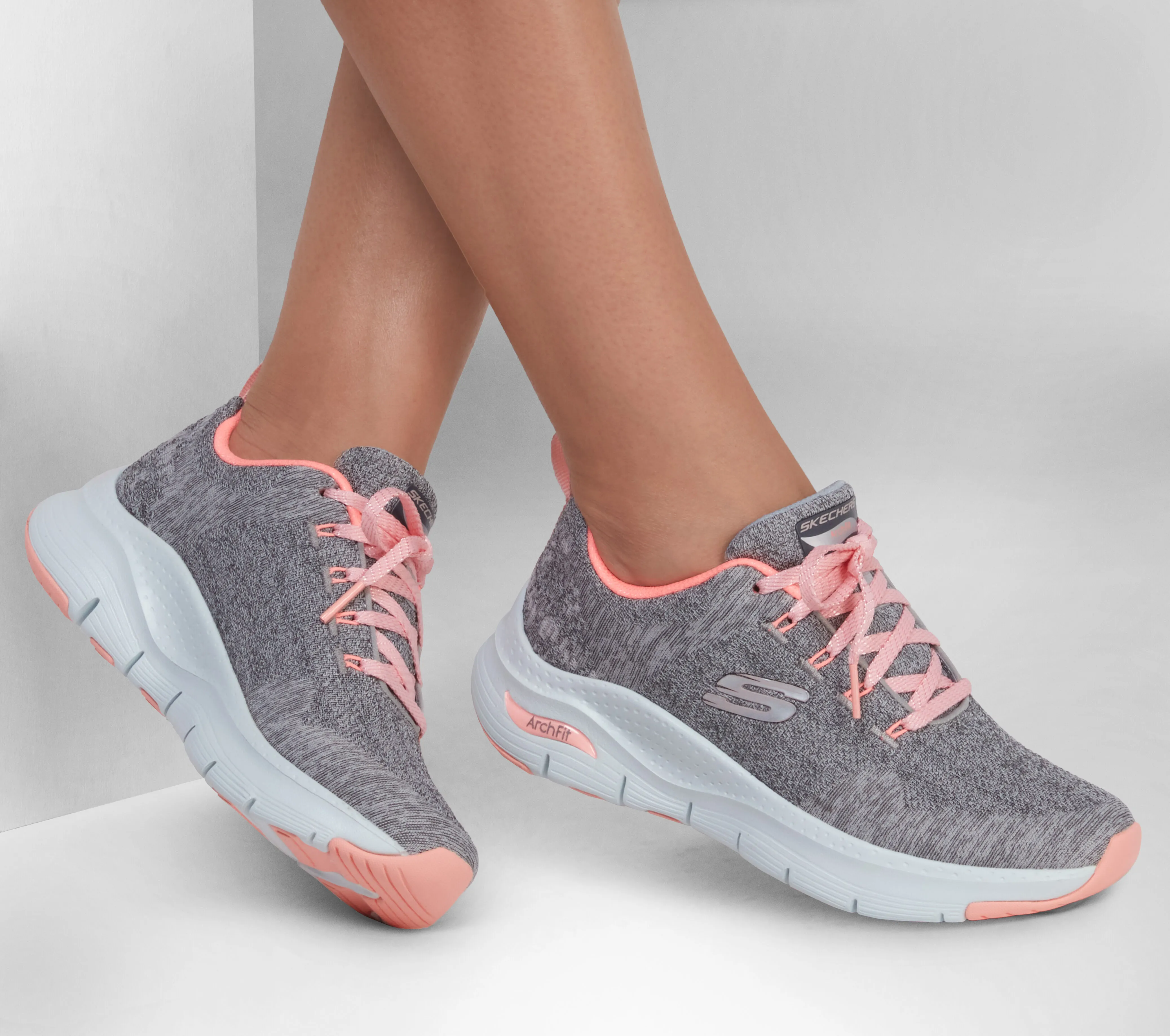 Skechers Arch Fit - Comfy Wave