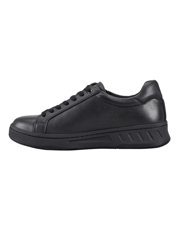 Spin Sneaker in Black