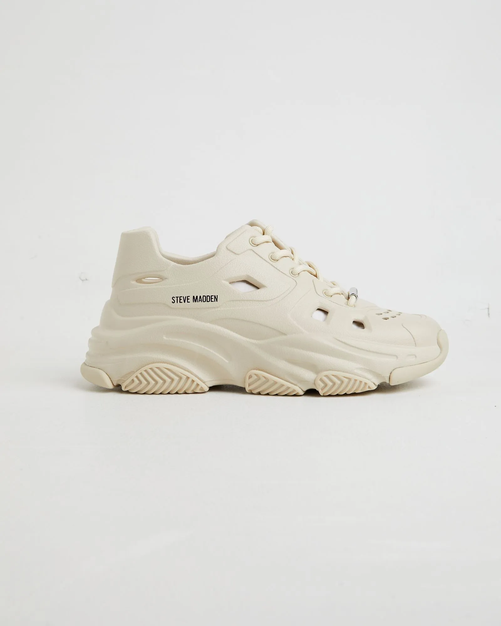 Steve Madden Possessive Sneakers in Bone