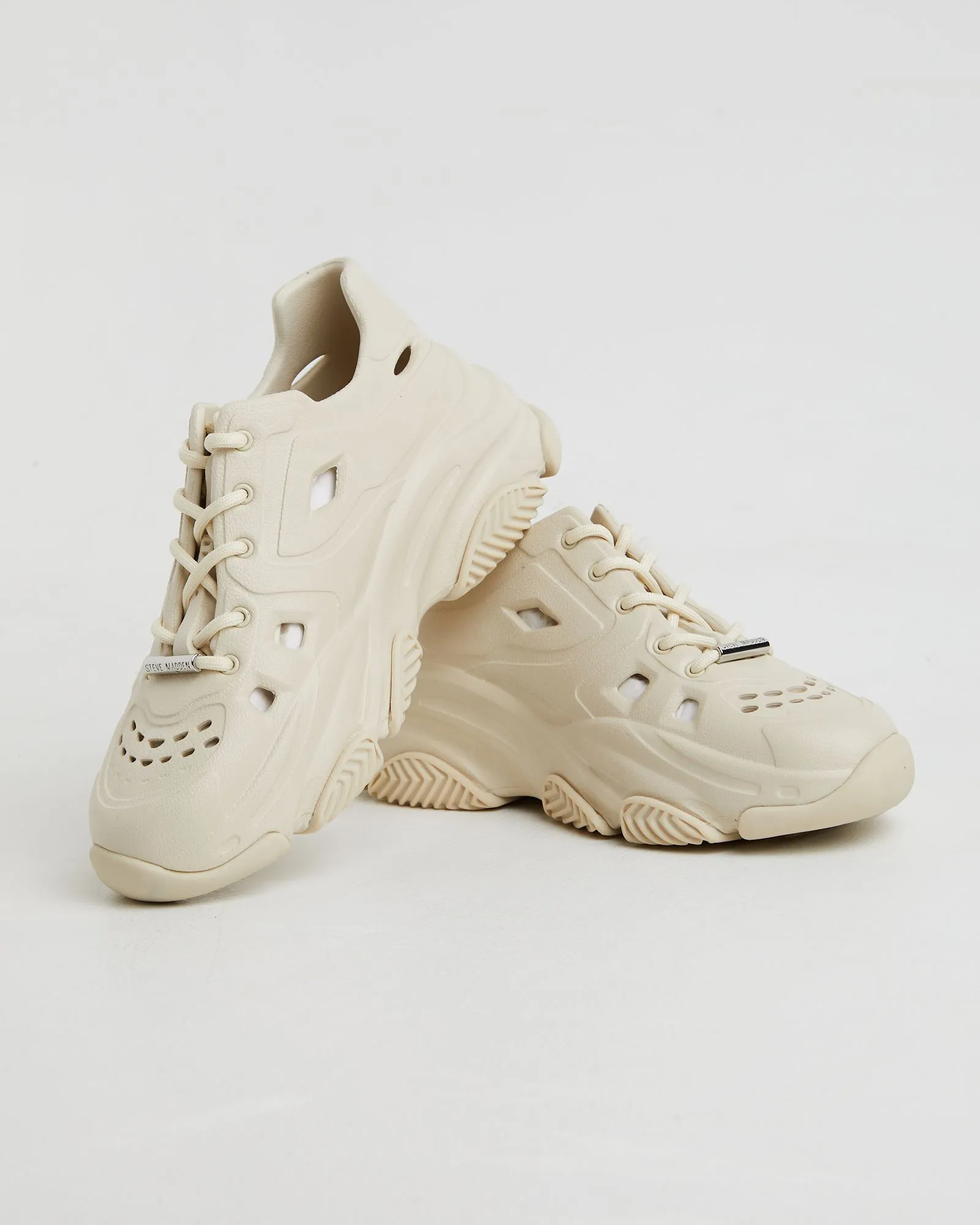 Steve Madden Possessive Sneakers in Bone