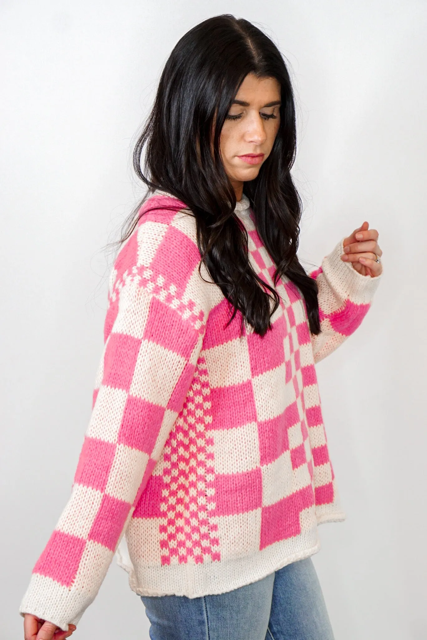 Trendy Love Pink Checkered Sweater