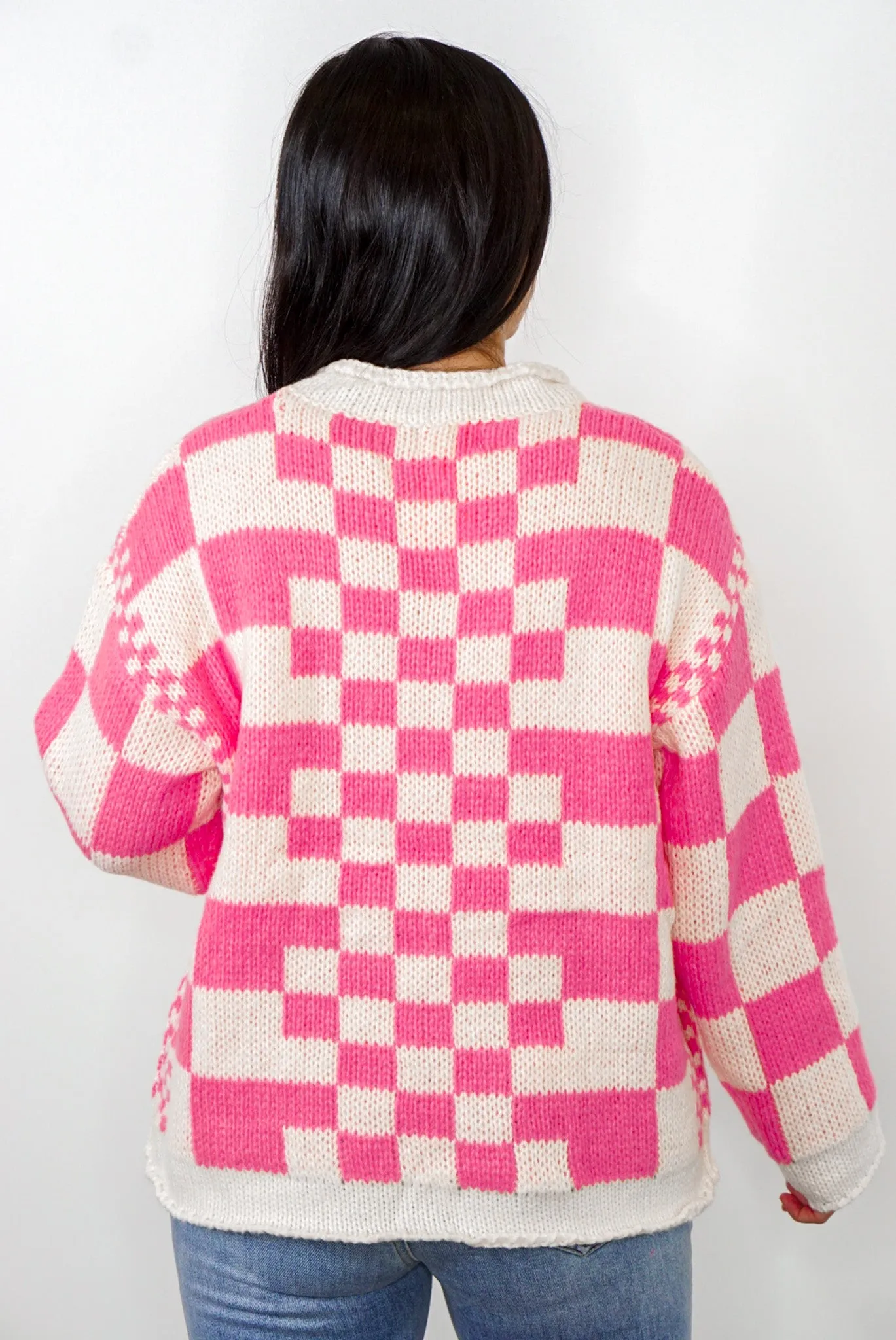 Trendy Love Pink Checkered Sweater