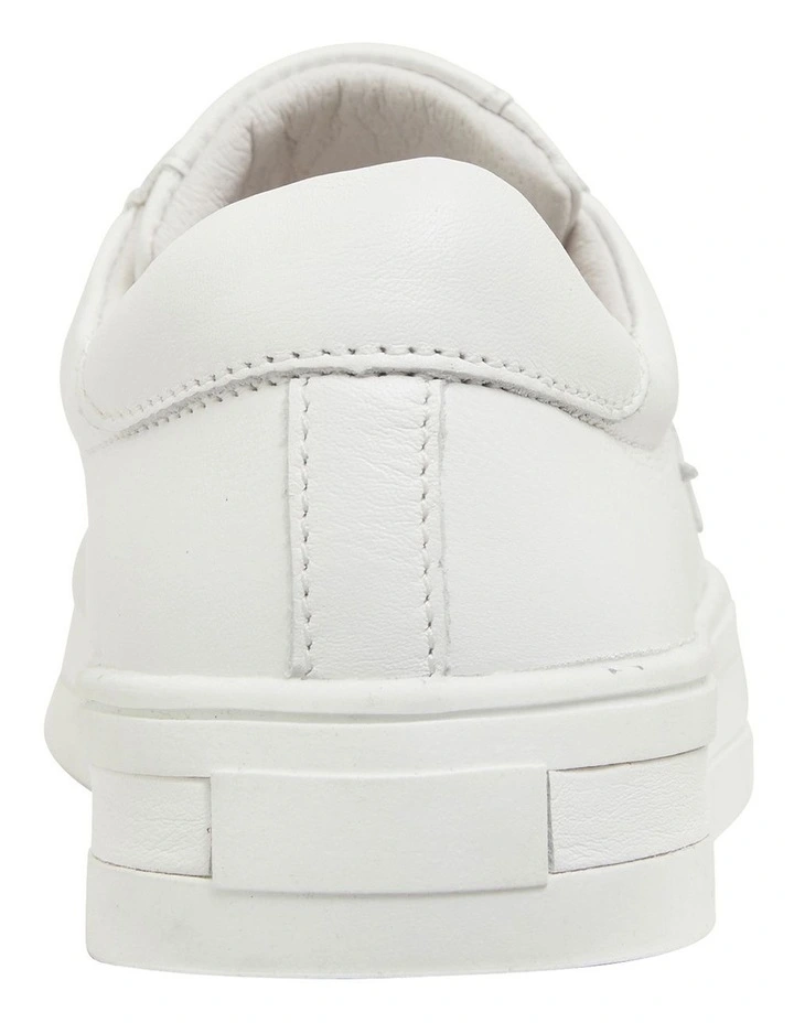 Ultra Sneakers in White Leather