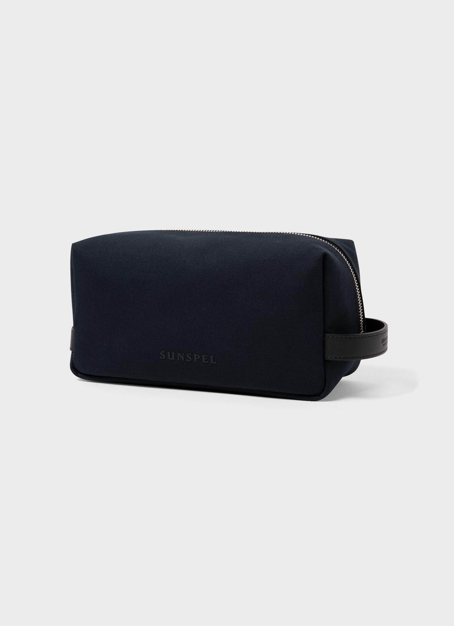 Washbag in Navy