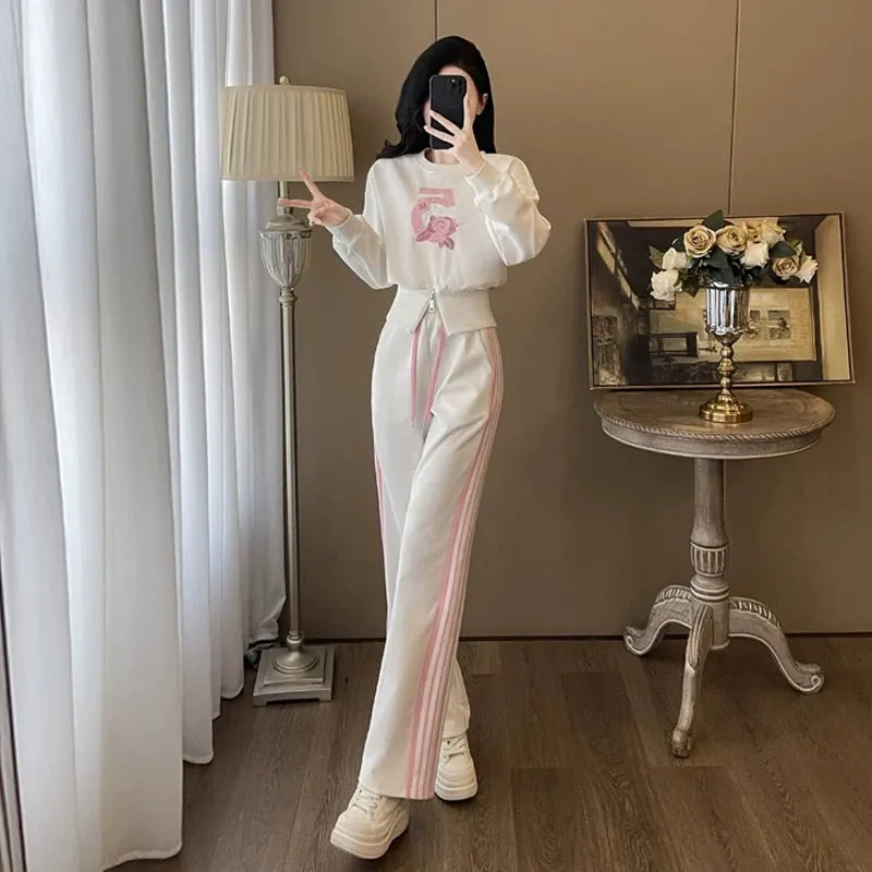 White high-end sports casual suit for women, autumn fashion, fashionable Internet celebrity street sweatshirt, trousers, slimmin