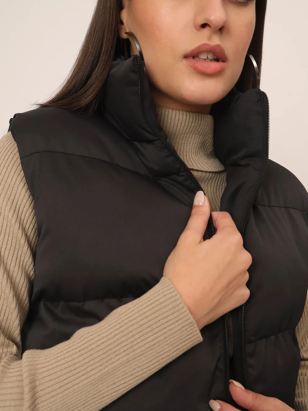 Women Puff Jacket-Black WITH POCKETS