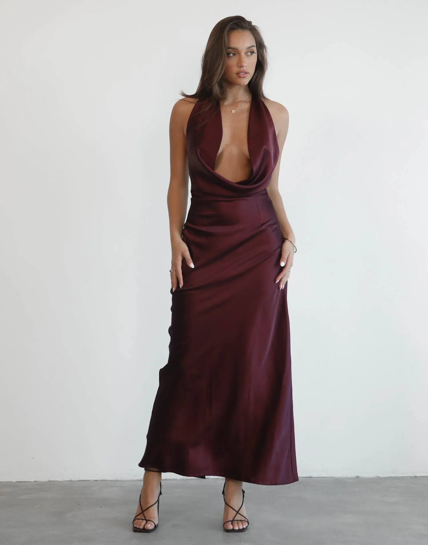 Zoya Maxi Dress (Plum)